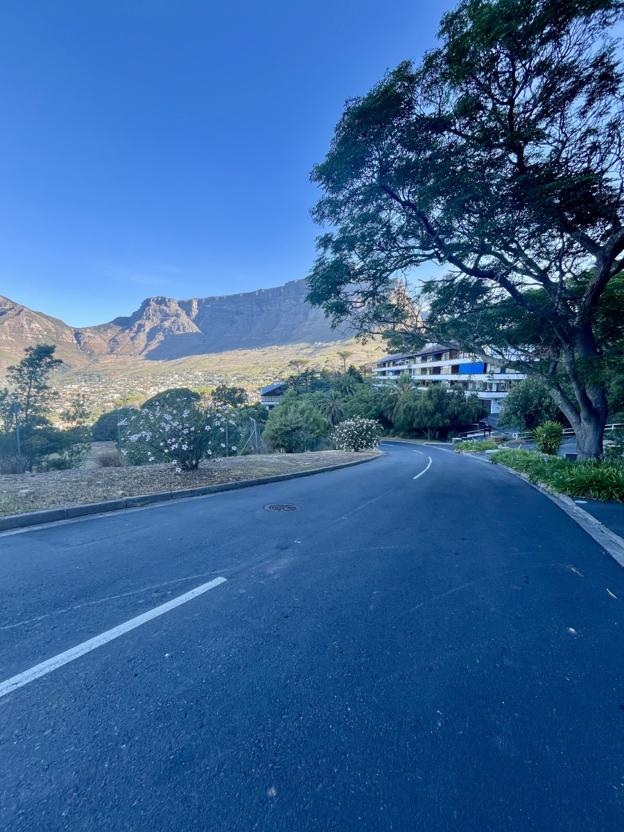 1 Bedroom Property for Sale in Tamboerskloof Western Cape